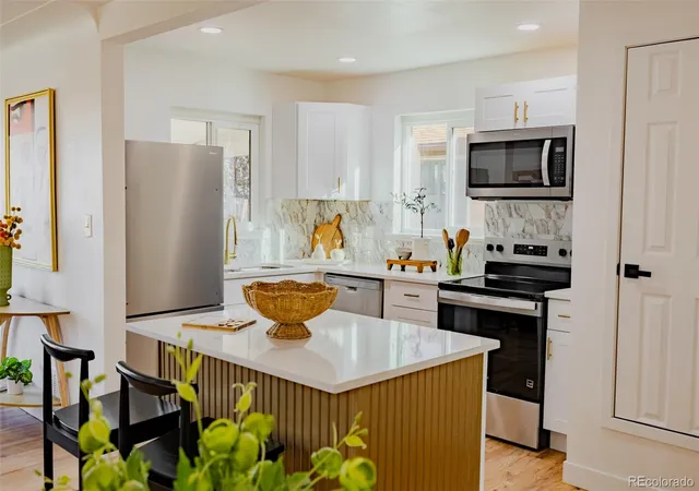 Photo 3 of Single family home for sale at 3665 Leyden St, Denver, CO 80207 | MLS# 4706437 | Listing updated on 2026-10-15