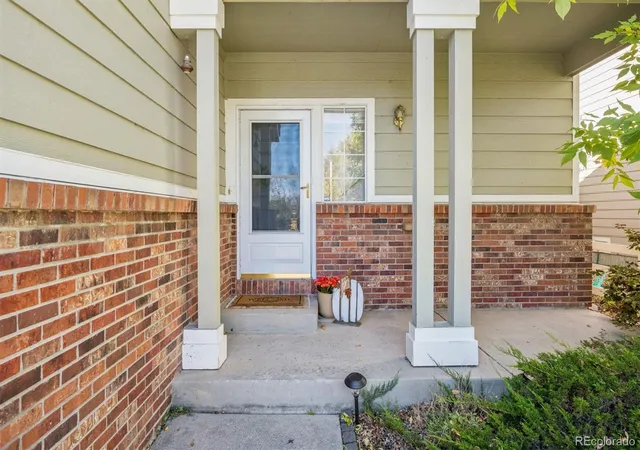 Photo 1 of Single family home for sale at 15038 E Archer Cir, Aurora, CO 80012 | MLS# 2329746 | Listing updated on 2026-10-26