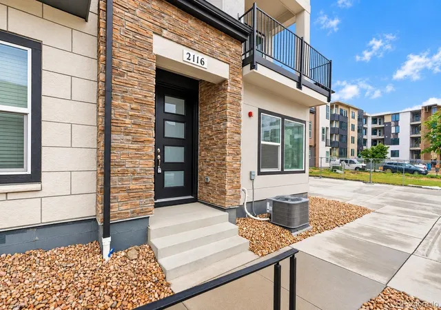 Photo 3 of Townhouse for sale at 2116 Boxcar Ln, Superior, CO 80027 | MLS# 3611091 | Listing updated on 2026-10-29