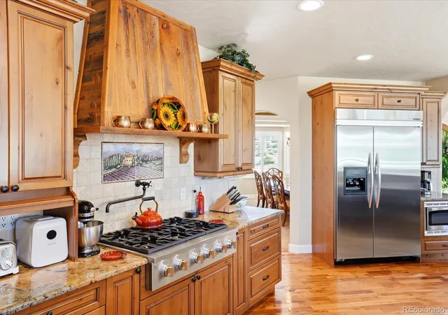 Photo 4 of Single family home for sale at 11197 Explorers Run, Littleton, CO 80125 | MLS# 4647010 | Listing updated on 2026-10-17
