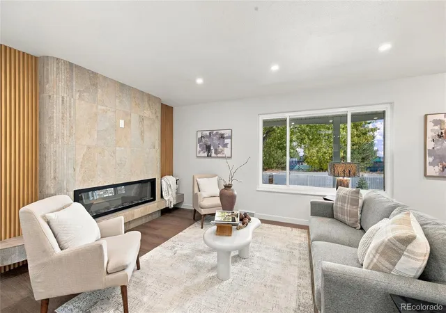 Photo 3 of Single family home for sale at 2647 S Linden Ct, Denver, CO 80222 | MLS# 5978167 | Listing updated on 2026-10-19