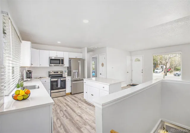 Photo 3 of Single family home for sale at 4087 London Ln, Colorado Springs, CO 80916 | MLS# 7109064 | Listing updated on 2026-10-27