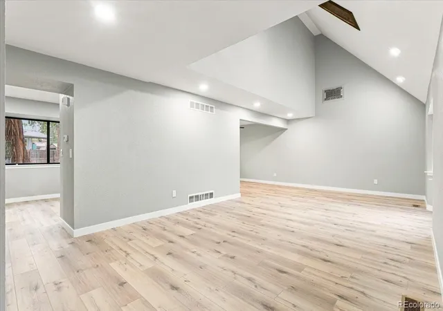Photo 4 of Single family home for sale at 2057 S Evanston Ct, Aurora, CO 80014 | MLS# 7375026 | Listing updated on 2026-10-21