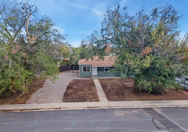 Photo 2 of Single family home for sale at 9460 High St, Thornton, CO 80229 | MLS# 7241661 | Listing updated on 2026-10-17