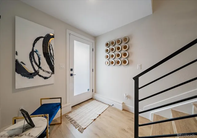 Photo 4 of Townhouse for sale at 5609 S Curtice St #D, Littleton, CO 80120 | MLS# 4906437 | Listing updated on 2026-10-31