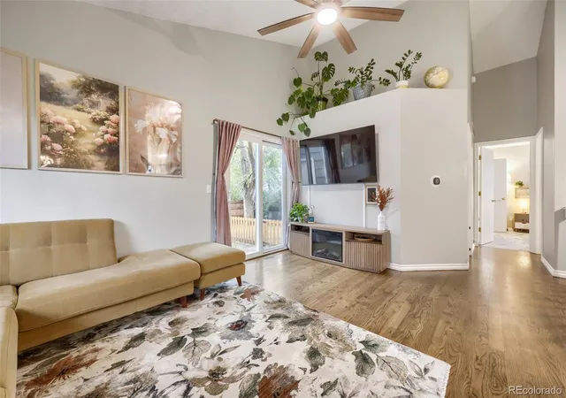 Photo 4 of Single family home for sale at 7075 Independence St, Arvada, CO 80004 | MLS# 4282720 | Listing updated on 2026-10-29