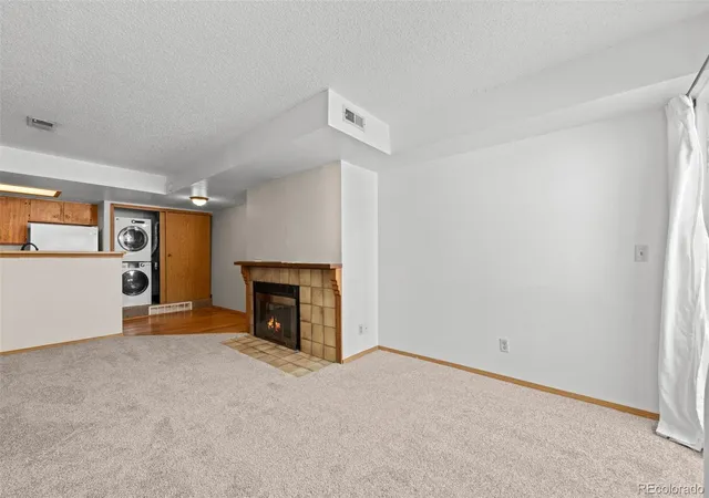 Listing Photo 3 - Condo for sale in building located at 8701 Huron St, Thornton, CO 80260 - Unit #4-208
