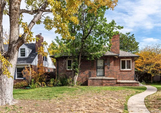 Photo 2 of Single family home for sale at 2040 S Adams St, Denver, CO 80210 | MLS# 6861746 | Listing updated on 2026-10-29