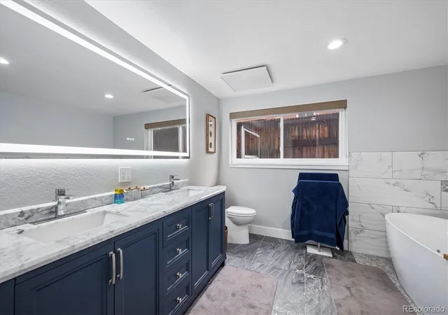 Photo 1 of Single family home for sale at 6241 W Arbor Ave, Littleton, CO 80123 | MLS# 4285004 | Listing updated on 2026-10-30
