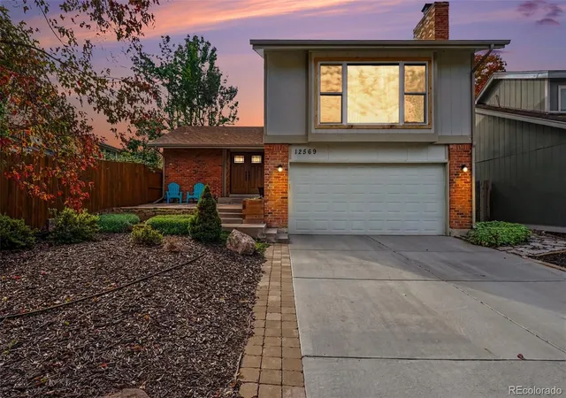 Single family home for sale at 12569 E Bates Cir, Aurora, CO 80014 | MLS# 3918036
