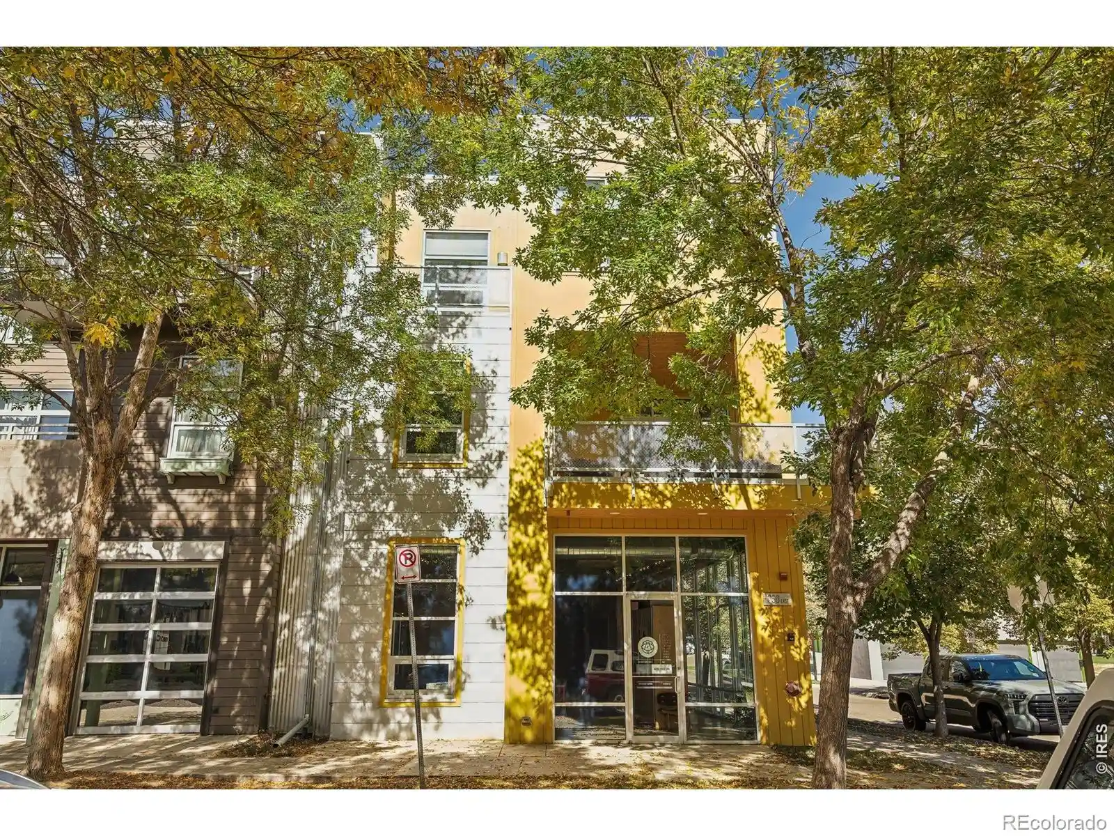 Listing Photo 1 - Condo for sale in 1050 Neon Forest Cir located at 1050 Neon Forest Cir, Longmont, CO 80504 - Unit 1050 Neon Forest Cir