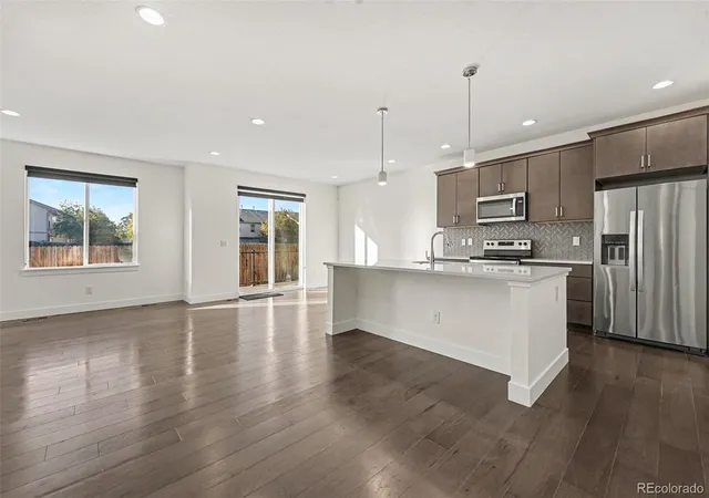Photo 2 of Townhouse for sale at 9681 E Idaho Pl, Aurora, CO 80247 | MLS# 7696062 | Listing updated on 2026-10-19