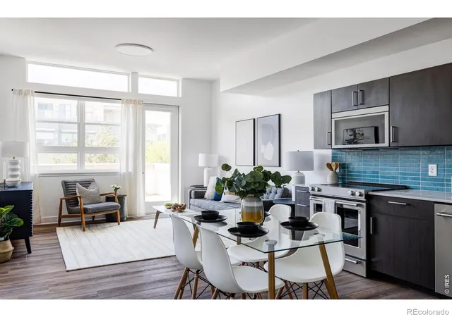 Photo 4 of Condo for sale at 1707 Walnut St #302, Boulder, CO 80302 | MLS# IR1070682 | Listing updated on 2026-10-23