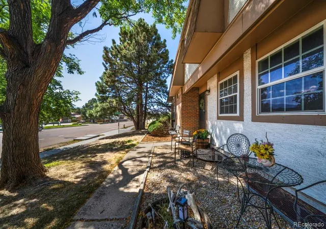 Photo 3 of Townhouse for sale at 1103 Willow Bnd Cir #4, Colorado Springs, CO 80918 | MLS# 9845165 | Listing updated on 2026-10-16