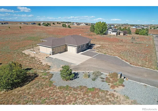 Photo 4 of Single family home for sale at 16497 Badminton Rd S, Platteville, CO 80651 | MLS# IR1070693 | Listing updated on 2026-10-17