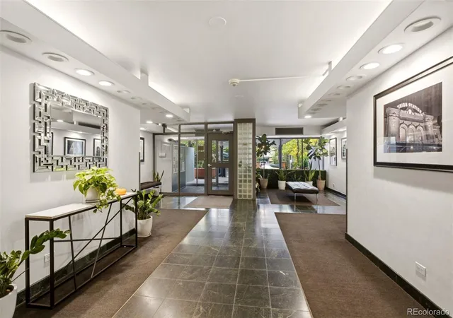 Photo 3 of Condo for sale at 669 N Washington St #303, Denver, CO 80203 | MLS# 8083701 | Listing updated on 2026-10-17