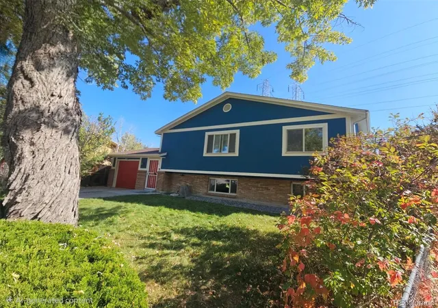 Single family home for sale at 16860 E Bails Pl, Aurora, CO 80017 | MLS# 4042000