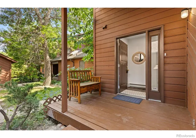 Photo 4 of Townhouse for sale at 3119 Bell Dr, Boulder, CO 80301 | MLS# IR1070709 | Listing updated on 2026-10-20