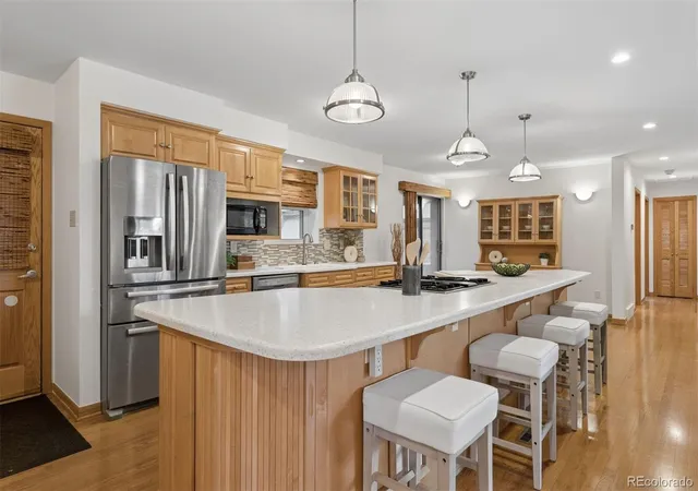 Photo 3 of Single family home for sale at 545 Estes St, Lakewood, CO 80226 | MLS# 1595584 | Listing updated on 2026-10-16