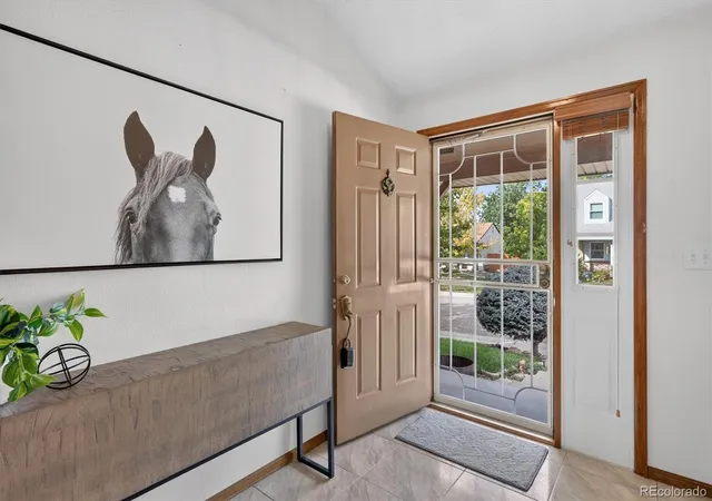 Photo 4 of Single family home for sale at 650 E Phillips Dr S, Littleton, CO 80122 | MLS# 6241781 | Listing updated on 2026-10-22