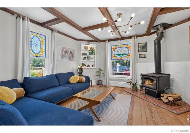 Photo 1 of Single family home for sale at 345 Mountain View Ave, Longmont, CO 80501 | MLS# IR1070719 | Listing updated on 2026-10-16