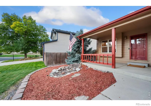 Photo 3 of Single family home for sale at 1753 Wimbley Ct, Loveland, CO 80538 | MLS# IR1070725 | Listing updated on 2026-10-17