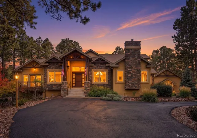 Single family home for sale at 18825 Pagentry Pl, Monument, CO 80132 | MLS# 8823723
