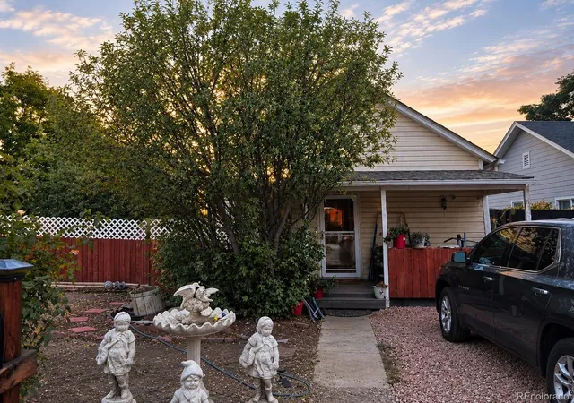 Photo 1 of Single family home for sale at 272 King St, Denver, CO 80219 | MLS# 9138332 | Listing updated on 2026-10-19