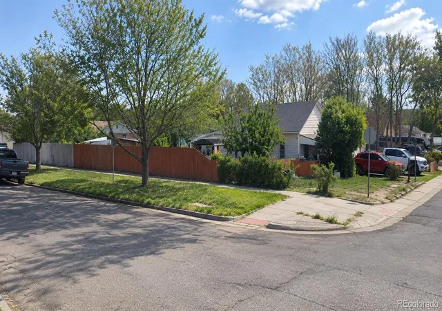 Photo 2 of Single family home for sale at 272 King St, Denver, CO 80219 | MLS# 9138332 | Listing updated on 2026-10-19