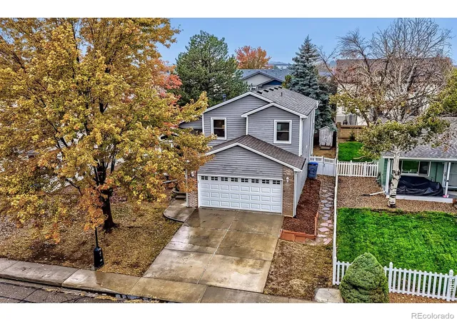 Photo 1 of Single family home for sale at 1805 Spencer St, Longmont, CO 80501 | MLS# IR1070731 | Listing updated on 2026-10-20