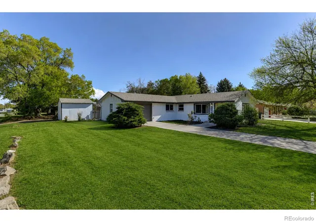 Photo 1 of Single family home for sale at 2016 W Lake St, Fort Collins, CO 80521 | MLS# IR1070735 | Listing updated on 2026-10-17