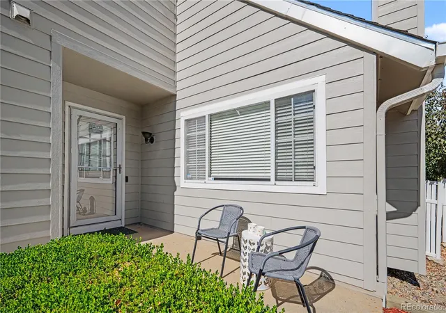 Photo 1 of Townhouse for sale at 10588 Park Mountain E, Littleton, CO 80127 | MLS# 8376026 | Listing updated on 2026-10-31