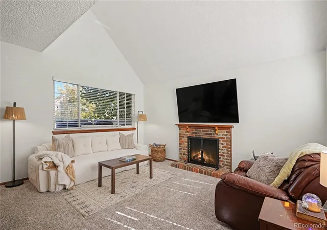 Photo 3 of Townhouse for sale at 10588 Park Mountain E, Littleton, CO 80127 | MLS# 8376026 | Listing updated on 2026-10-31