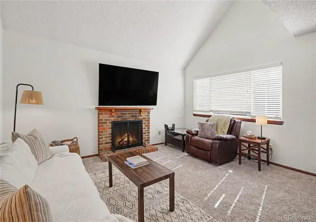 Photo 4 of Townhouse for sale at 10588 Park Mountain E, Littleton, CO 80127 | MLS# 8376026 | Listing updated on 2026-10-31