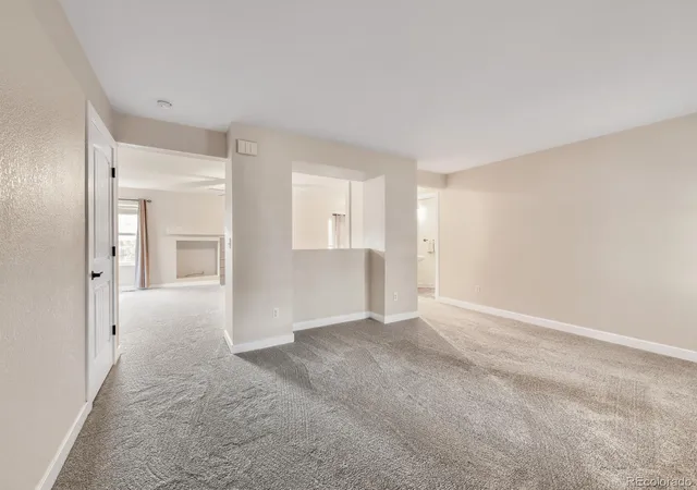 Photo 3 of Single family home for sale at 7270 Eagle Rock Dr, Littleton, CO 80125 | MLS# 1583591 | Listing updated on 2026-10-22
