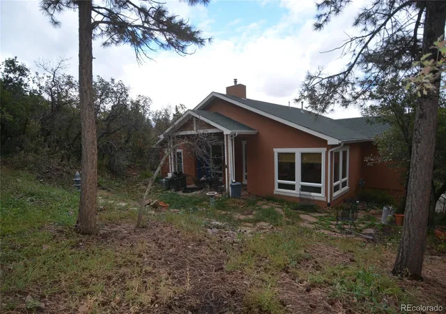 Photo 1 of Single family home for sale at 205 Truman Ave, Palmer Lake, CO 80133 | MLS# 7215001 | Listing updated on 2026-10-22
