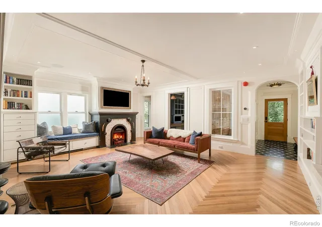 Photo 3 of Single family home for sale at 516 Maxwell Ave, Boulder, CO 80304 | MLS# IR1070742 | Listing updated on 2026-10-23