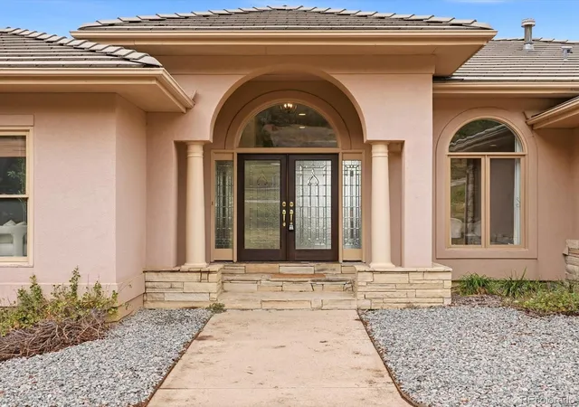 Photo 1 of Single family home for sale at 6303 Willow Broom Trl, Littleton, CO 80125 | MLS# 4627297 | Listing updated on 2026-10-22