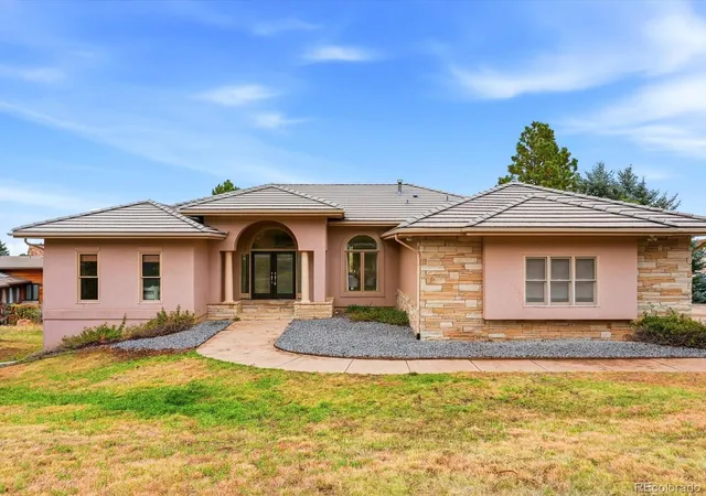 Photo 2 of Single family home for sale at 6303 Willow Broom Trl, Littleton, CO 80125 | MLS# 4627297 | Listing updated on 2026-10-22
