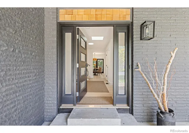 Photo 2 of Single family home for sale at 5352 Gallatin Pl, Boulder, CO 80303 | MLS# IR1070746 | Listing updated on 2026-10-25