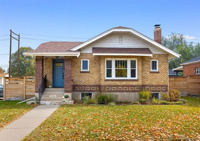 Single family home for sale at 3800 S Lincoln St, Englewood, CO 80113 | MLS# 3150599