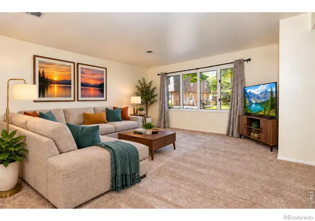Photo 4 of Condo for sale at 1822 Indian Meadows Ln, Fort Collins, CO 80525 | MLS# IR1070758 | Listing updated on 2026-10-29