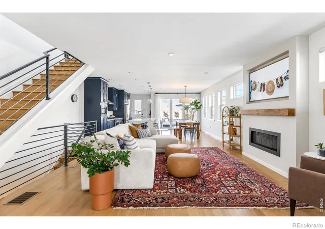 Photo 3 of Single family home for sale at 3955 Utica St, Denver, CO 80212 | MLS# IR1070761 | Listing updated on 2026-10-20