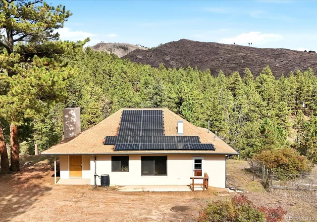 Photo 2 of Single family home for sale at 371 Logan Ml Rd, Boulder, CO 80302 | MLS# 4727786 | Listing updated on 2026-10-23