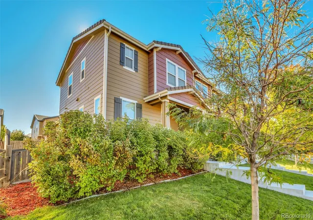 Photo 2 of Townhouse for sale at 10053 Nadine Ln, Parker, CO 80134 | MLS# 2673628 | Listing updated on 2026-10-22