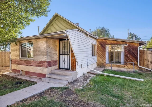 Single family home for sale at 1549 Jay St, Lakewood, CO 80214 | MLS# 4708963