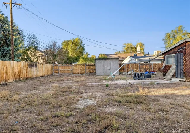Photo 3 of Single family home for sale at 1549 Jay St, Lakewood, CO 80214 | MLS# 4708963 | Listing updated on 2026-10-18