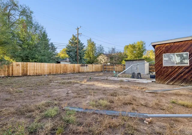 Photo 3 of Single family home for sale at 1549 Jay St, Lakewood, CO 80214 | MLS# 4708963 | Listing updated on 2026-10-18