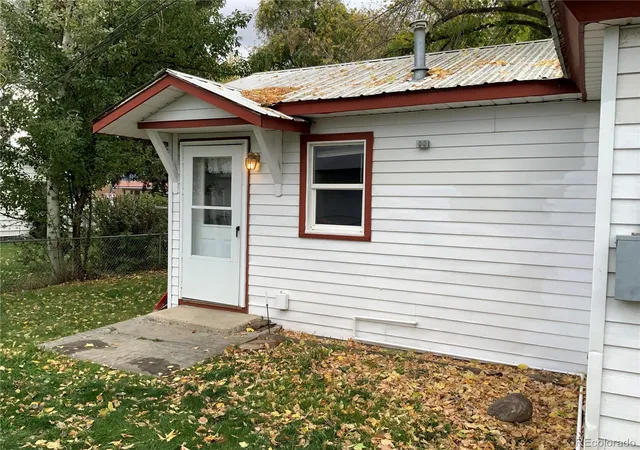 Photo 1 of Single family home for sale at 353 1/2 Park Ave, Meeker, CO 81641 | MLS# 4615687 | Listing updated on 2026-10-23