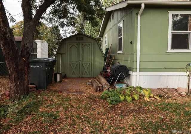 Photo 3 of Manufactured home for sale at 809 Flamingo Cvs, Lafayette, CO 80026 | MLS# 8883763 | Listing updated on 2026-10-28